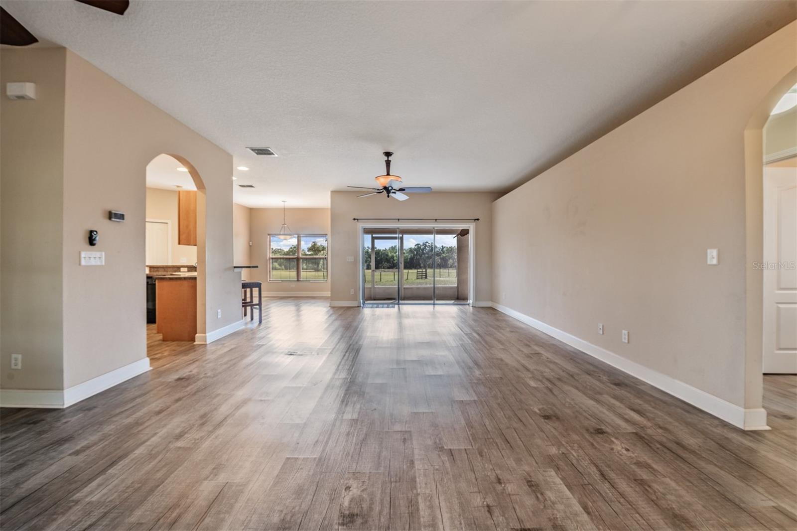 Listing photo id 6 for 17216 Alderman Turner Road