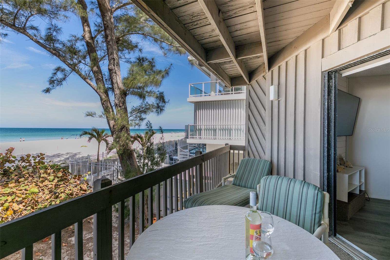 Image 33 of 45 For 19812 Gulf Boulevard 4