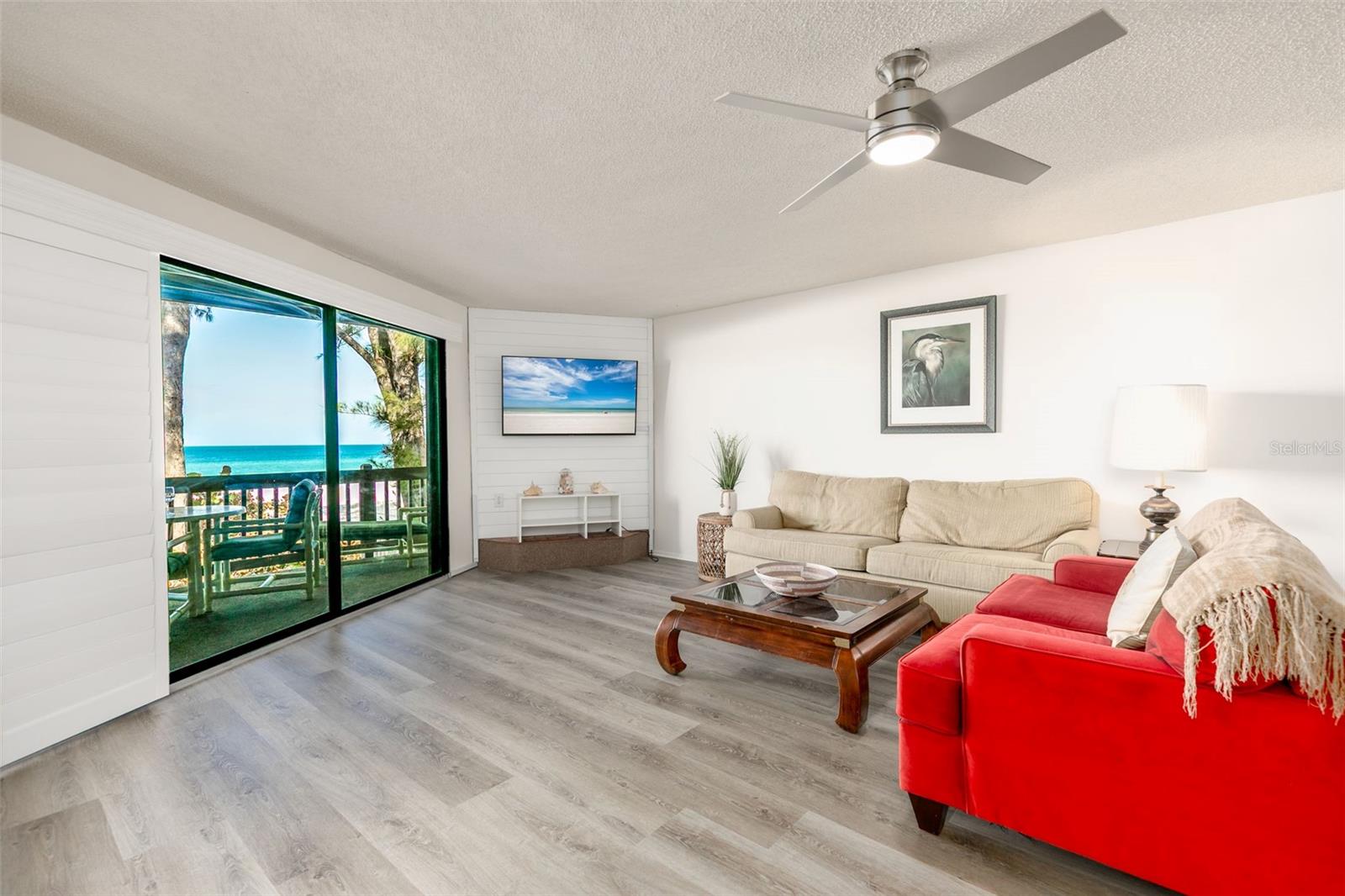 Image 8 of 45 For 19812 Gulf Boulevard 4