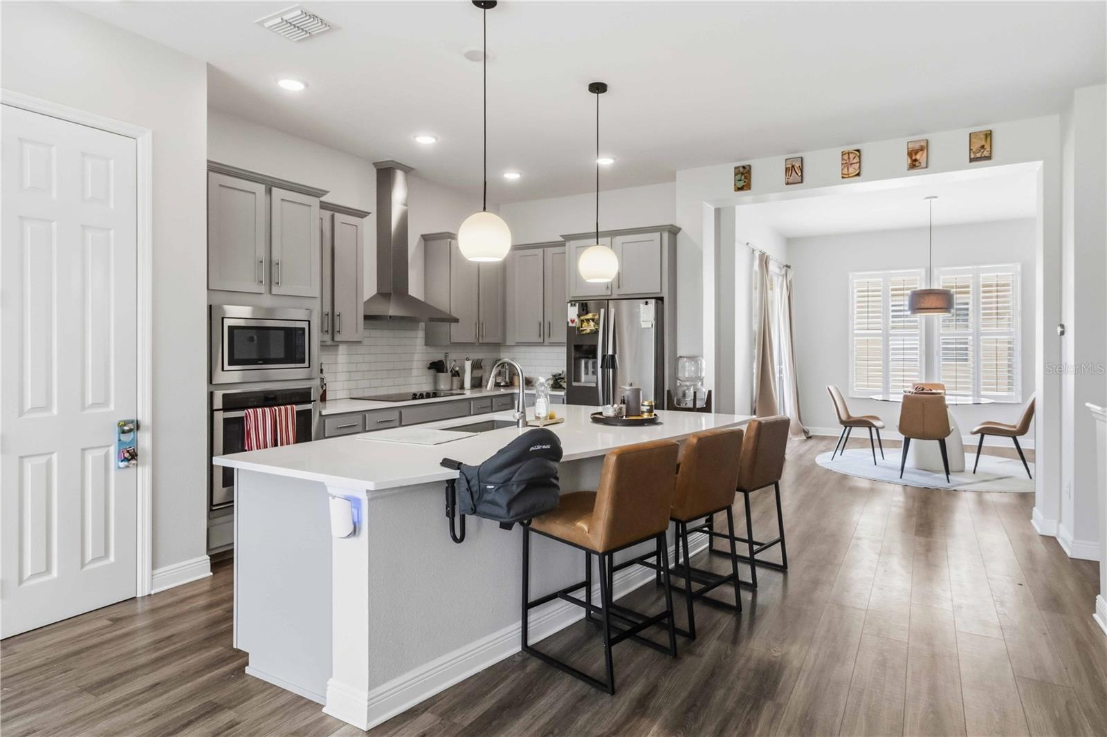 Image 9 of 31 For 9545 Park Village Drive