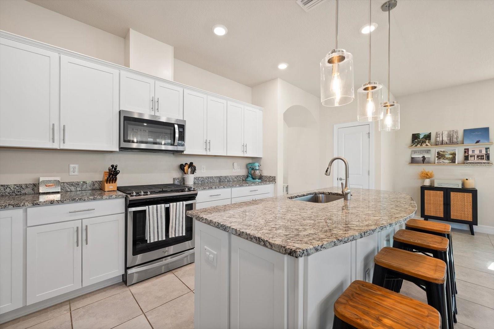 Image 11 of 67 For 11827 Blamey Trail