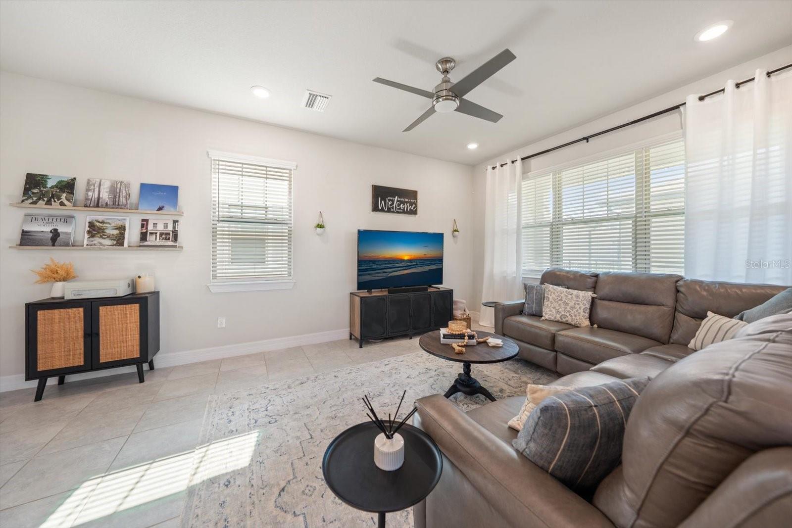 Image 15 of 67 For 11827 Blamey Trail