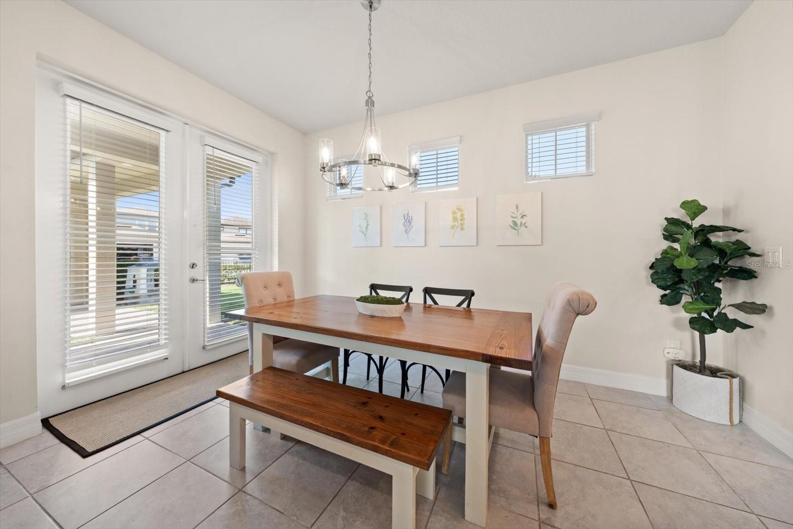 Image 16 of 67 For 11827 Blamey Trail