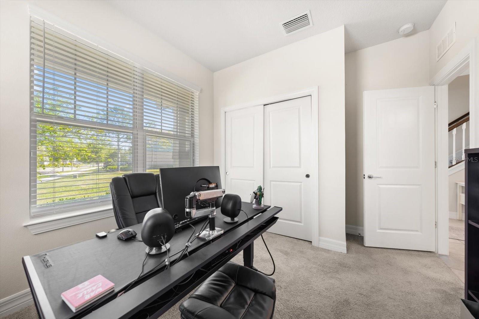 Image 19 of 67 For 11827 Blamey Trail