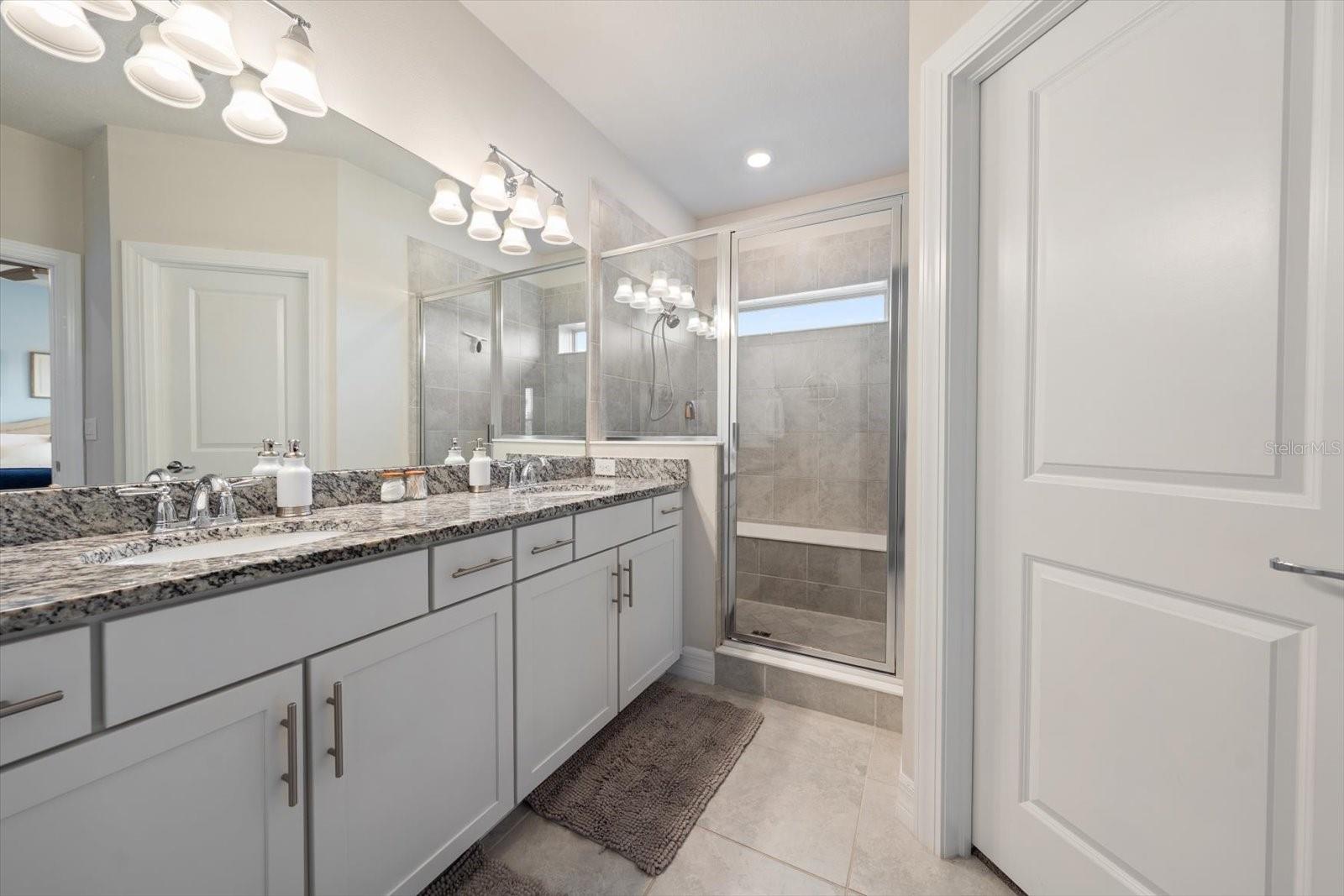 Image 25 of 67 For 11827 Blamey Trail