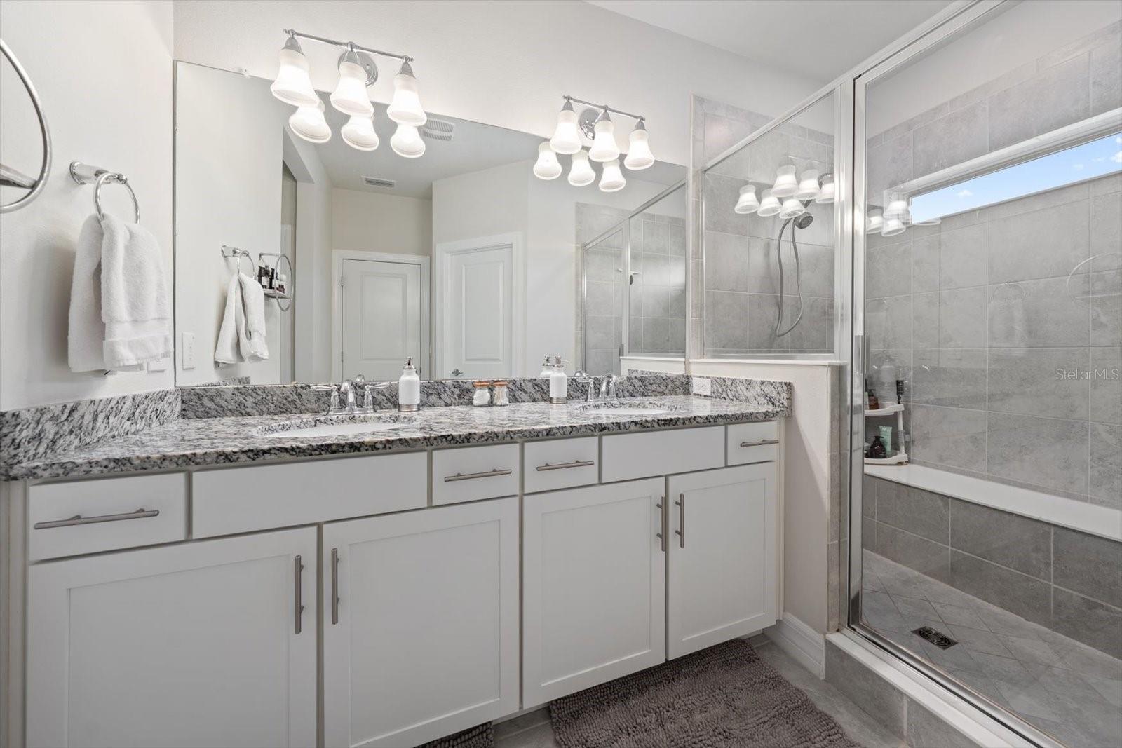 Image 26 of 67 For 11827 Blamey Trail