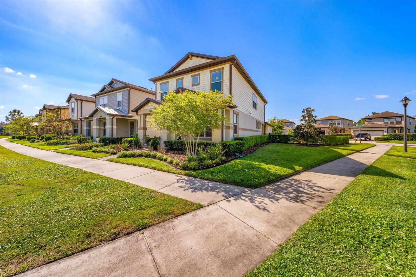 Image 43 of 67 For 11827 Blamey Trail