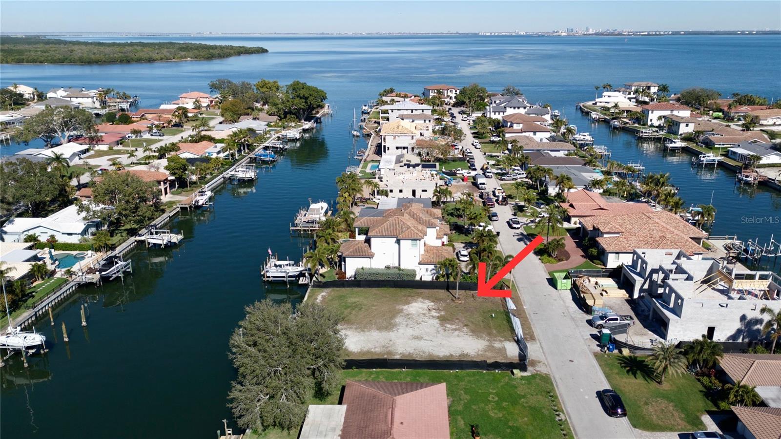 Listing photo id 0 for 2019 Illinois Avenue Ne