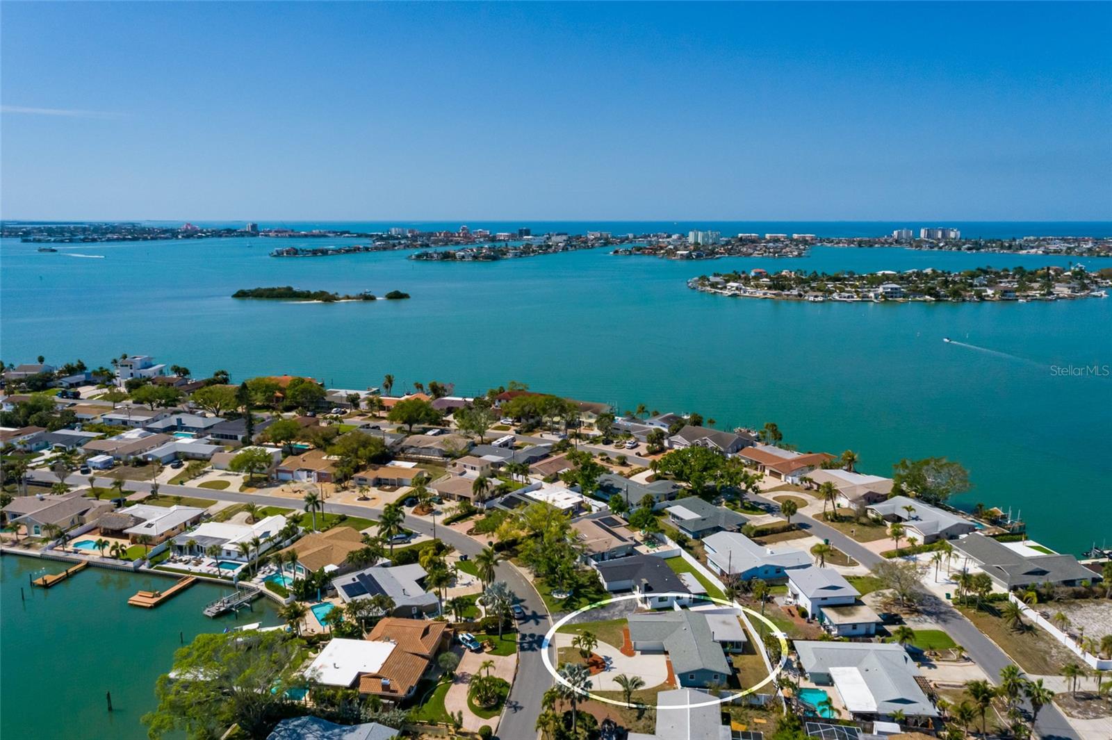 Image 32 of 35 For 2107 Dolphin Boulevard S