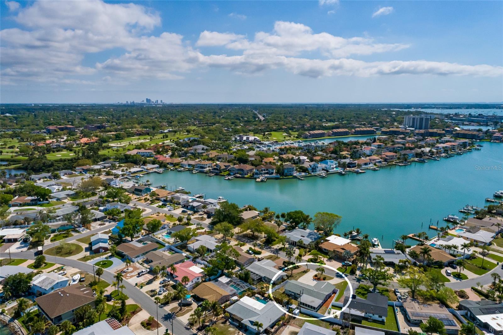 Image 34 of 35 For 2107 Dolphin Boulevard S