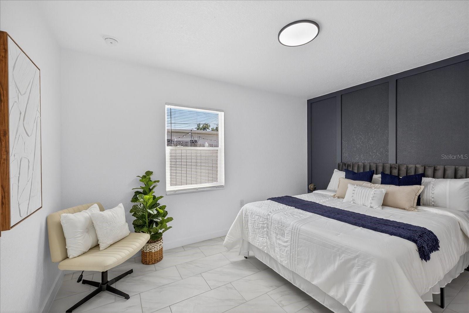 Image 17 of 53 For 7806 Jamaica Street