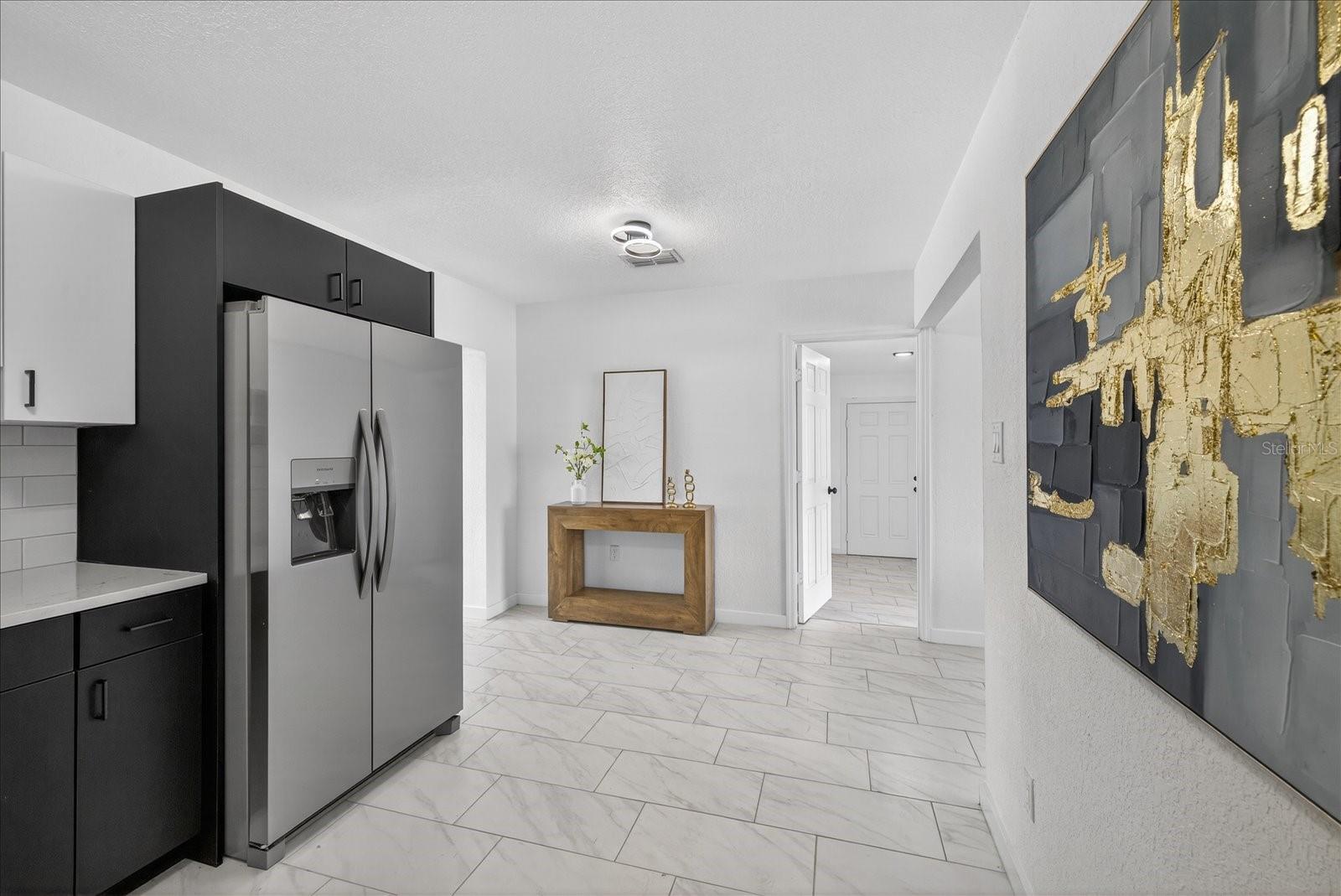 Image 27 of 53 For 7806 Jamaica Street