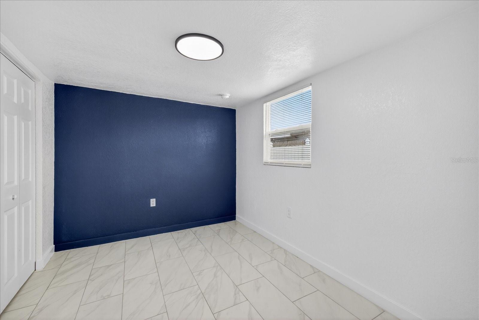 Image 45 of 53 For 7806 Jamaica Street