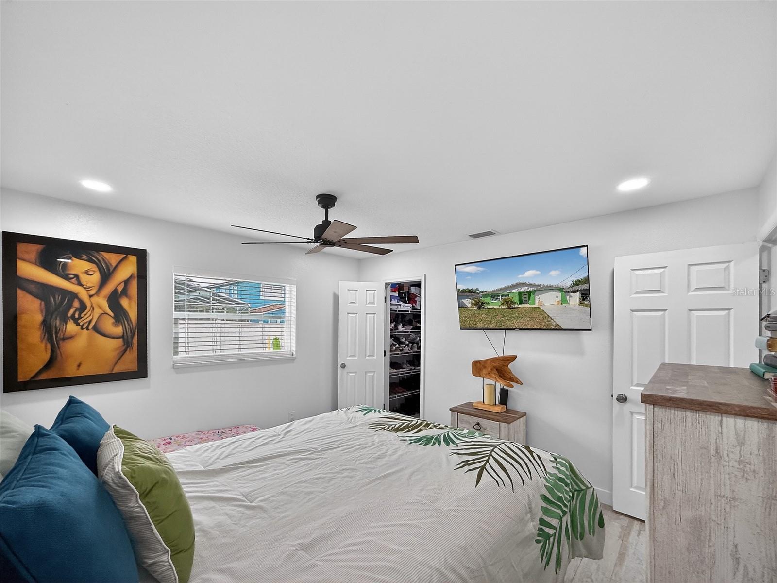 Image 22 of 63 For 2311 Kentucky Avenue