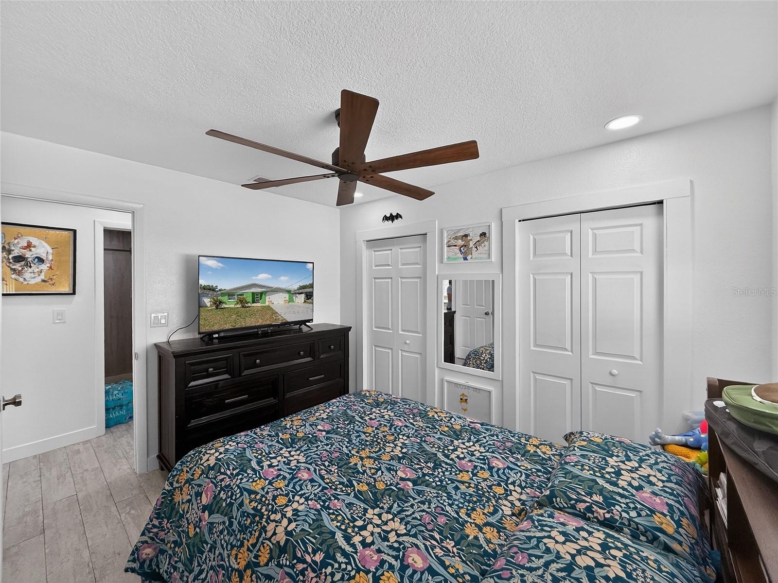 Image 28 of 63 For 2311 Kentucky Avenue