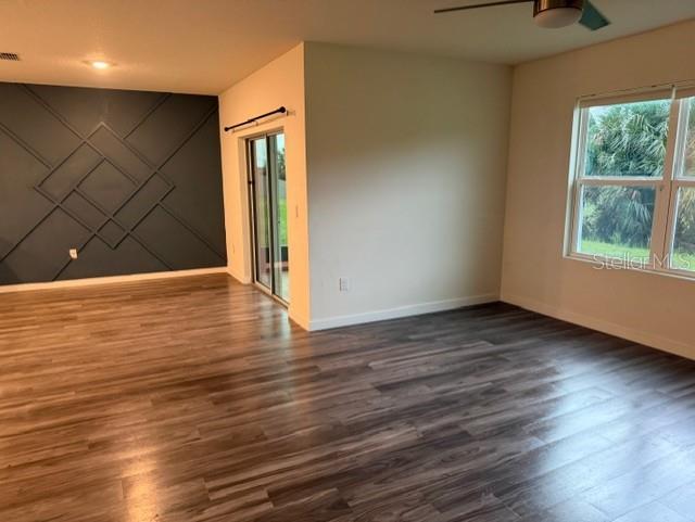 Image 19 of 44 For 320 Talisi Loop