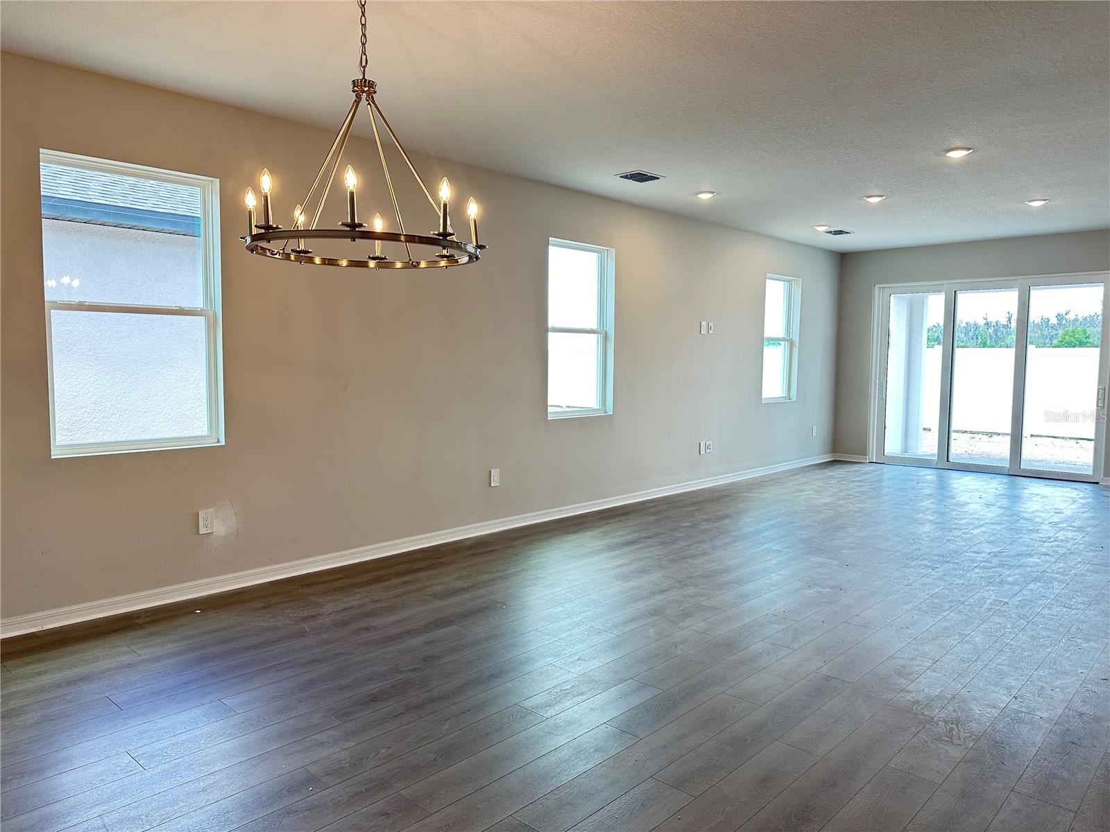 Image 11 of 23 For 5932 Fresh Flora Drive