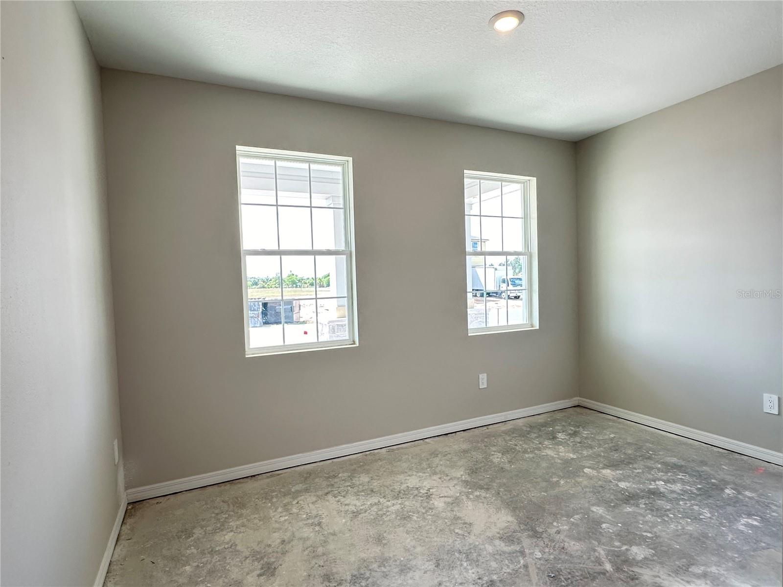 Image 8 of 23 For 5932 Fresh Flora Drive