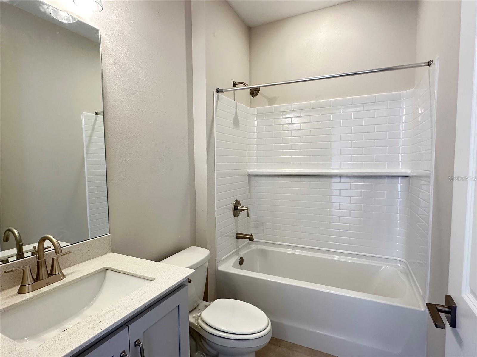 Image 9 of 23 For 5932 Fresh Flora Drive