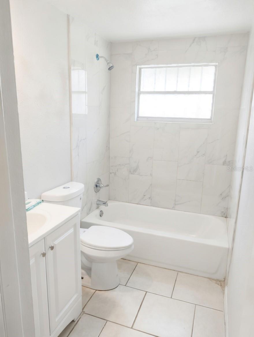 Image 6 of 6 For 5204 45th Street A