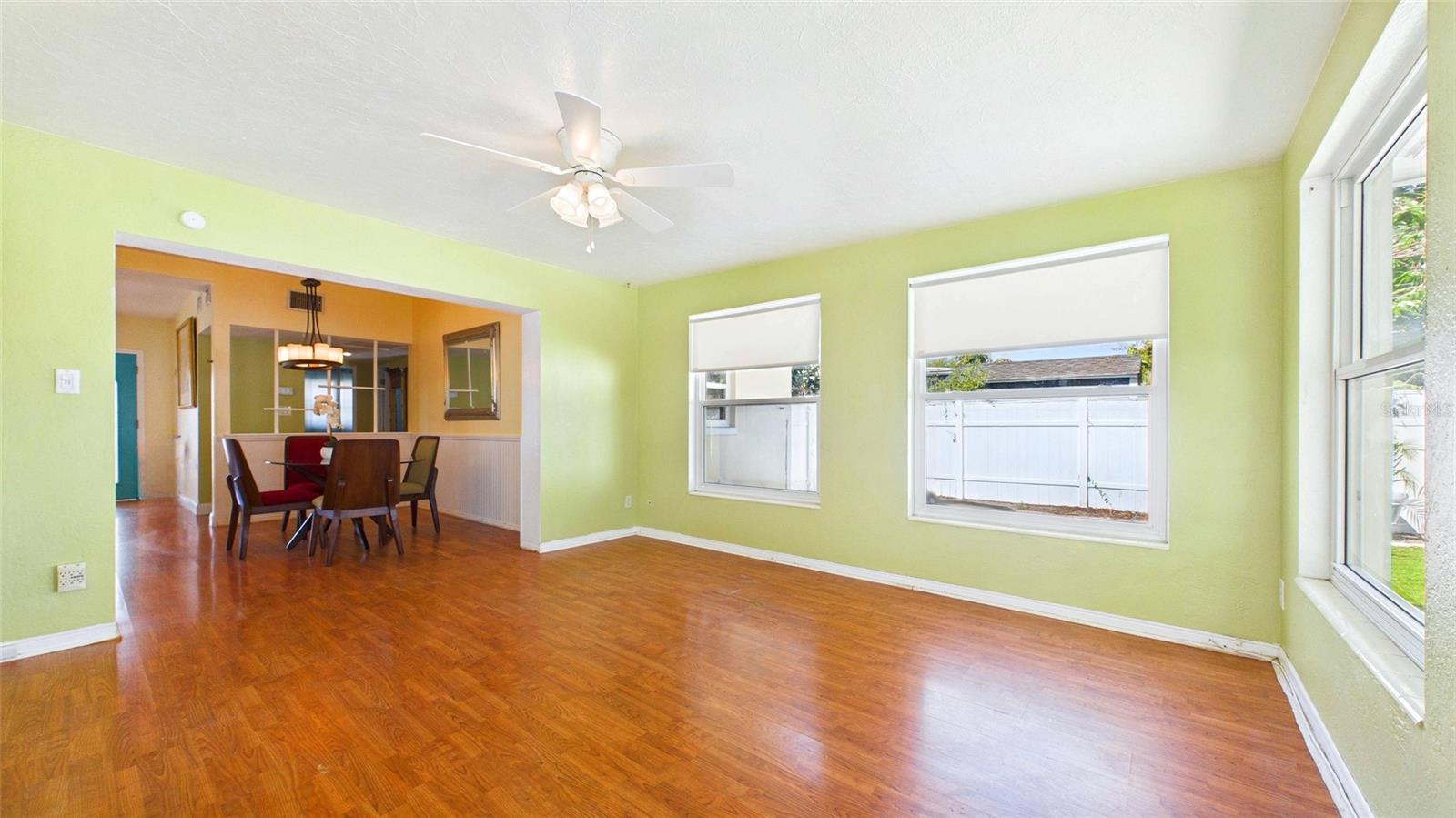 Image 19 of 48 For 6447 17th Place N