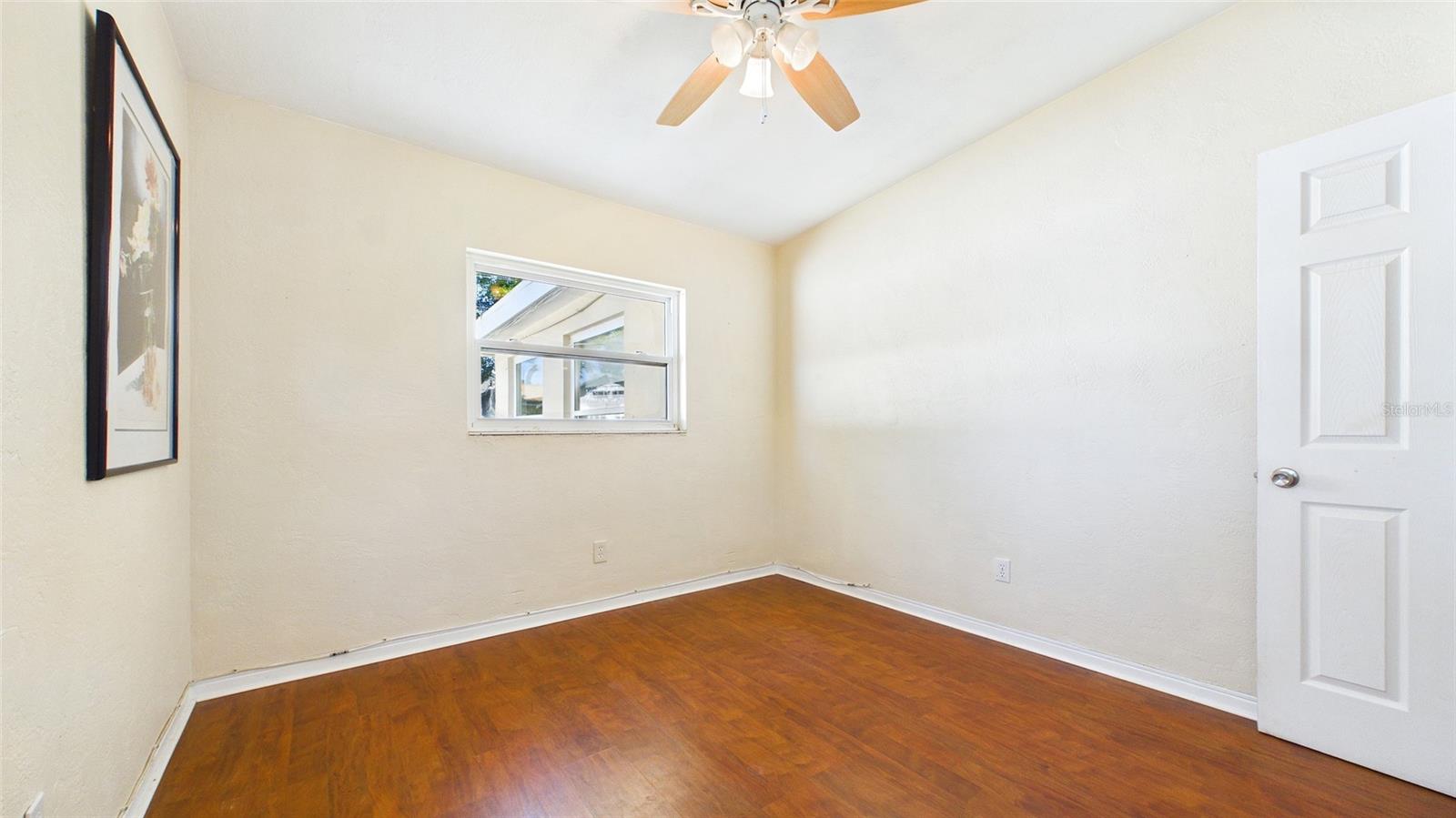 Image 23 of 48 For 6447 17th Place N