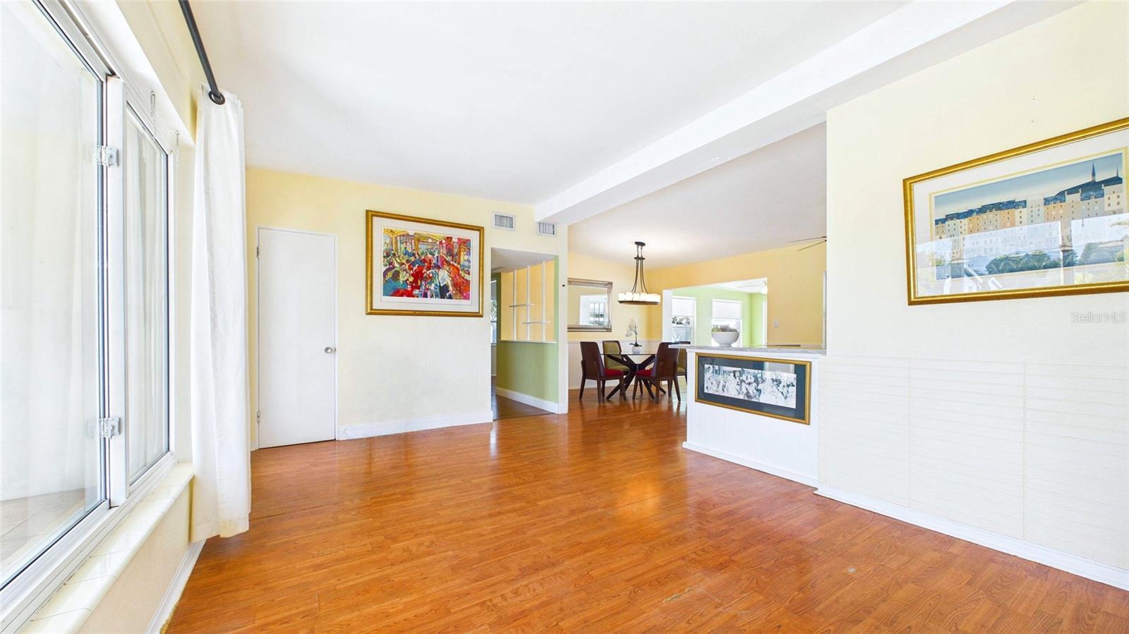 Image 7 of 48 For 6447 17th Place N