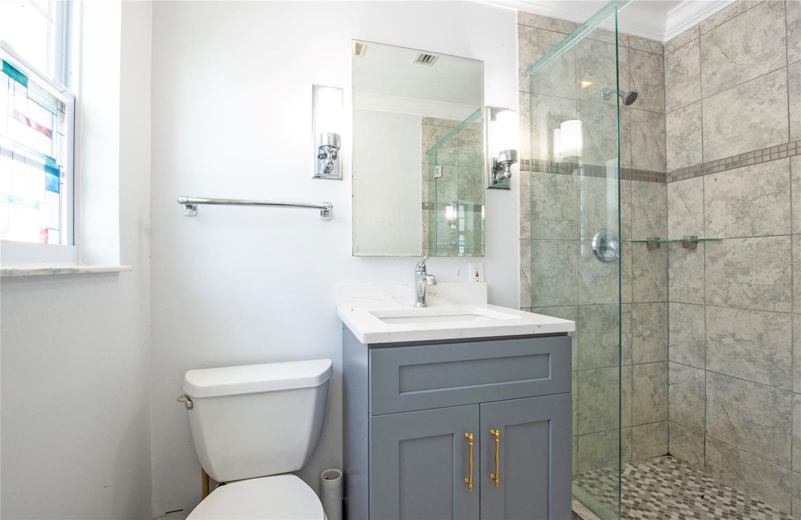 Image 36 of 46 For 551 Crystal Drive