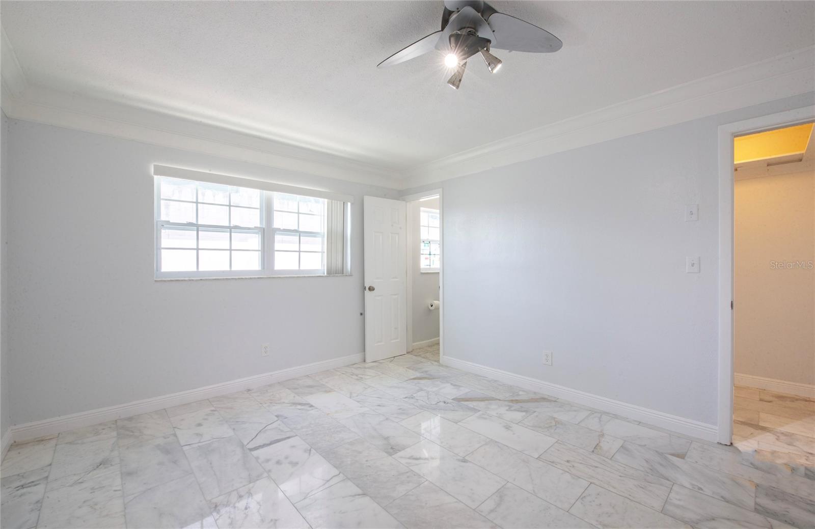 Image 38 of 46 For 551 Crystal Drive