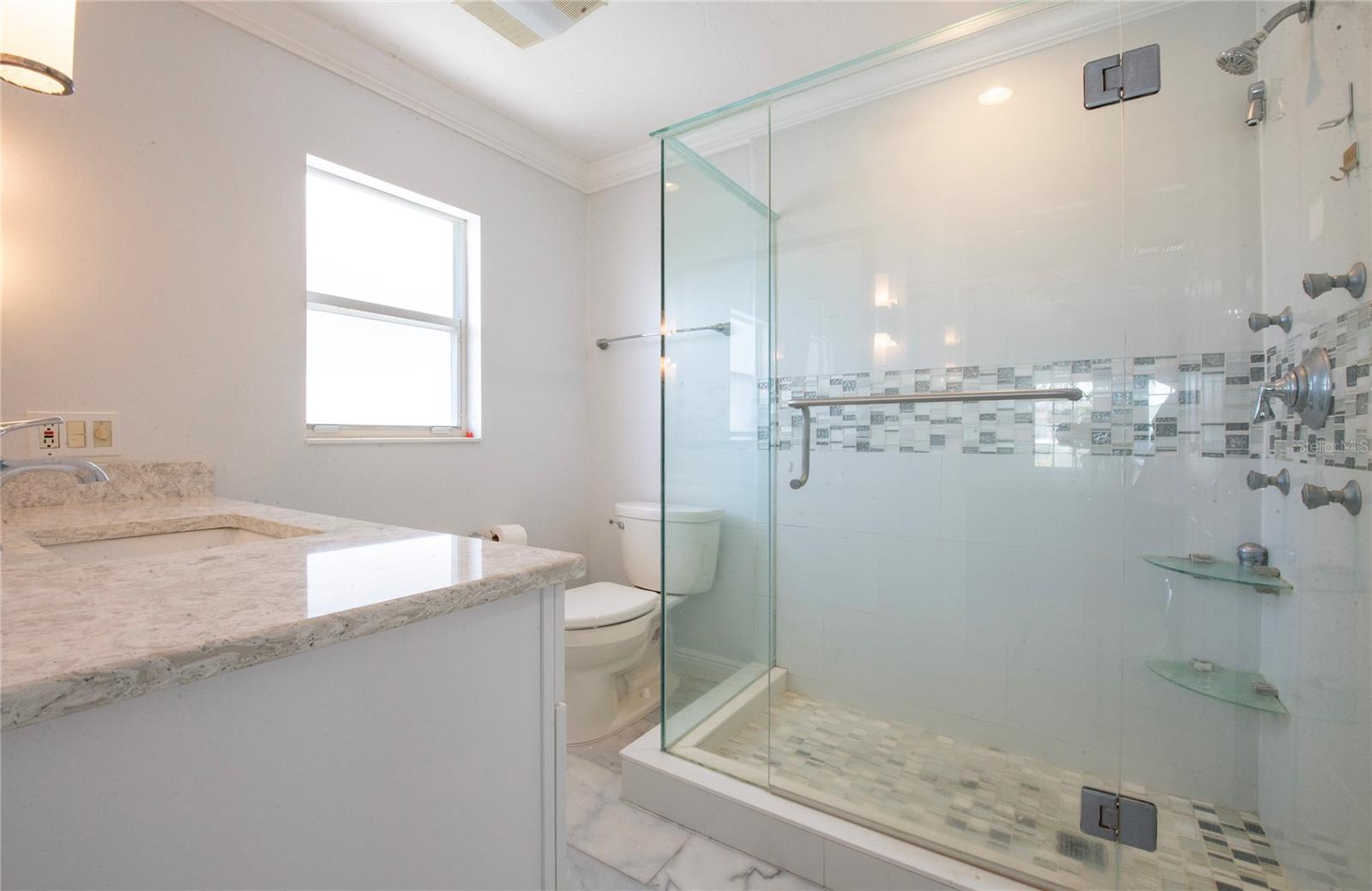 Image 42 of 46 For 551 Crystal Drive