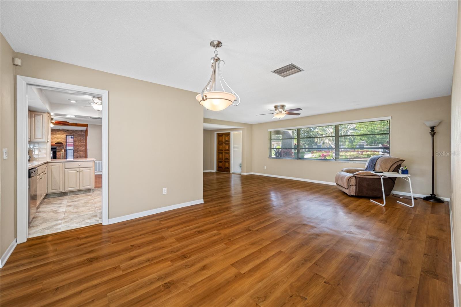 Image 22 of 85 For 2515 Desoto Way S