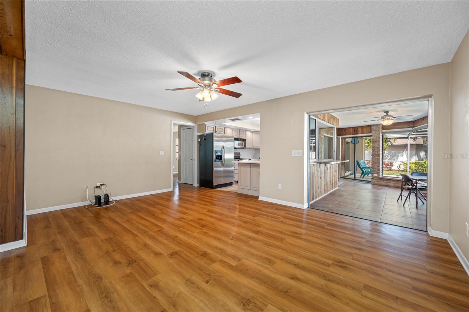 Image 35 of 85 For 2515 Desoto Way S