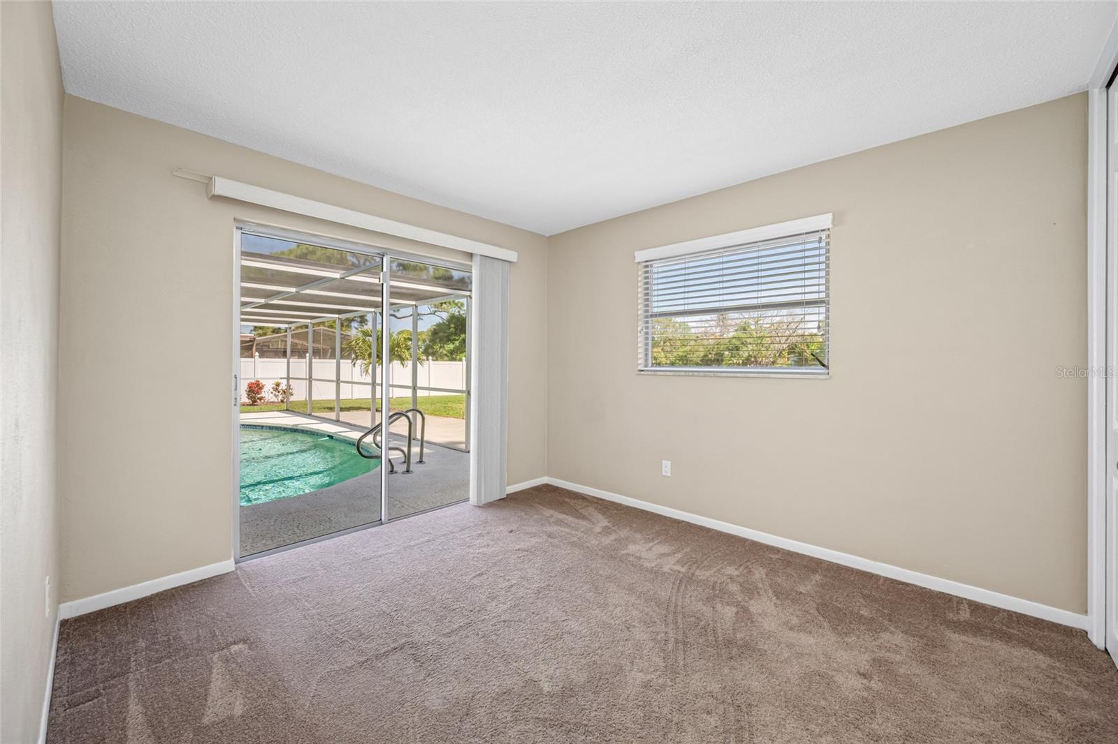 Image 51 of 85 For 2515 Desoto Way S