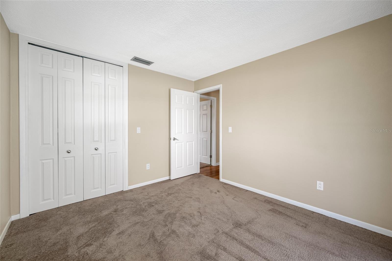 Image 53 of 85 For 2515 Desoto Way S