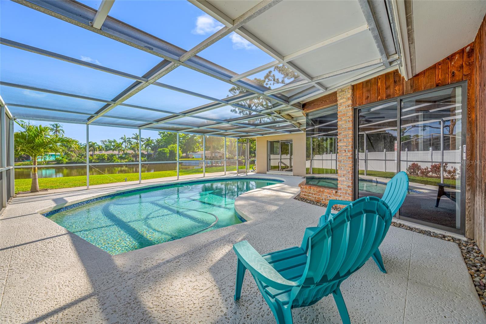 Image 57 of 85 For 2515 Desoto Way S