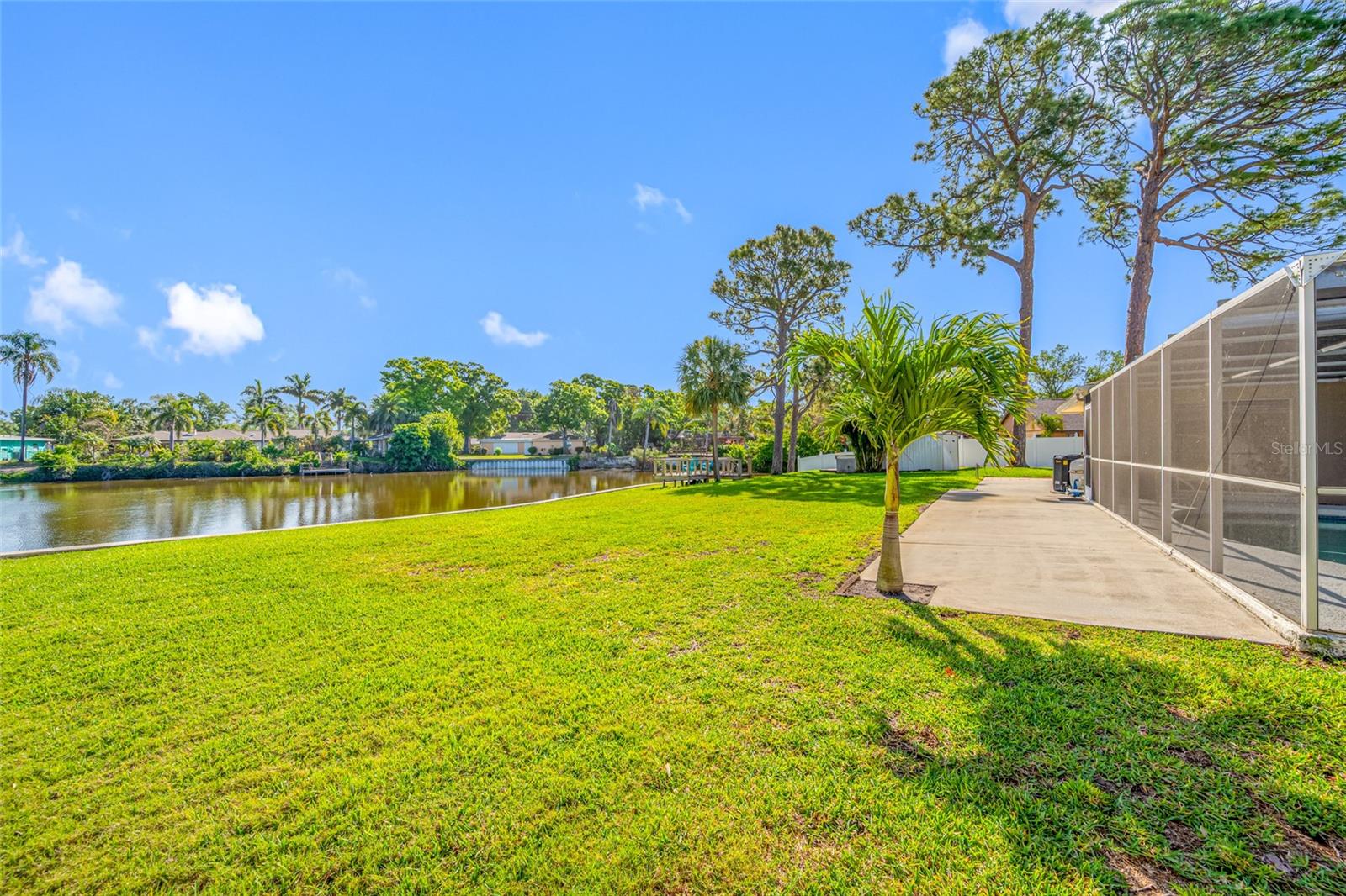 Image 71 of 85 For 2515 Desoto Way S