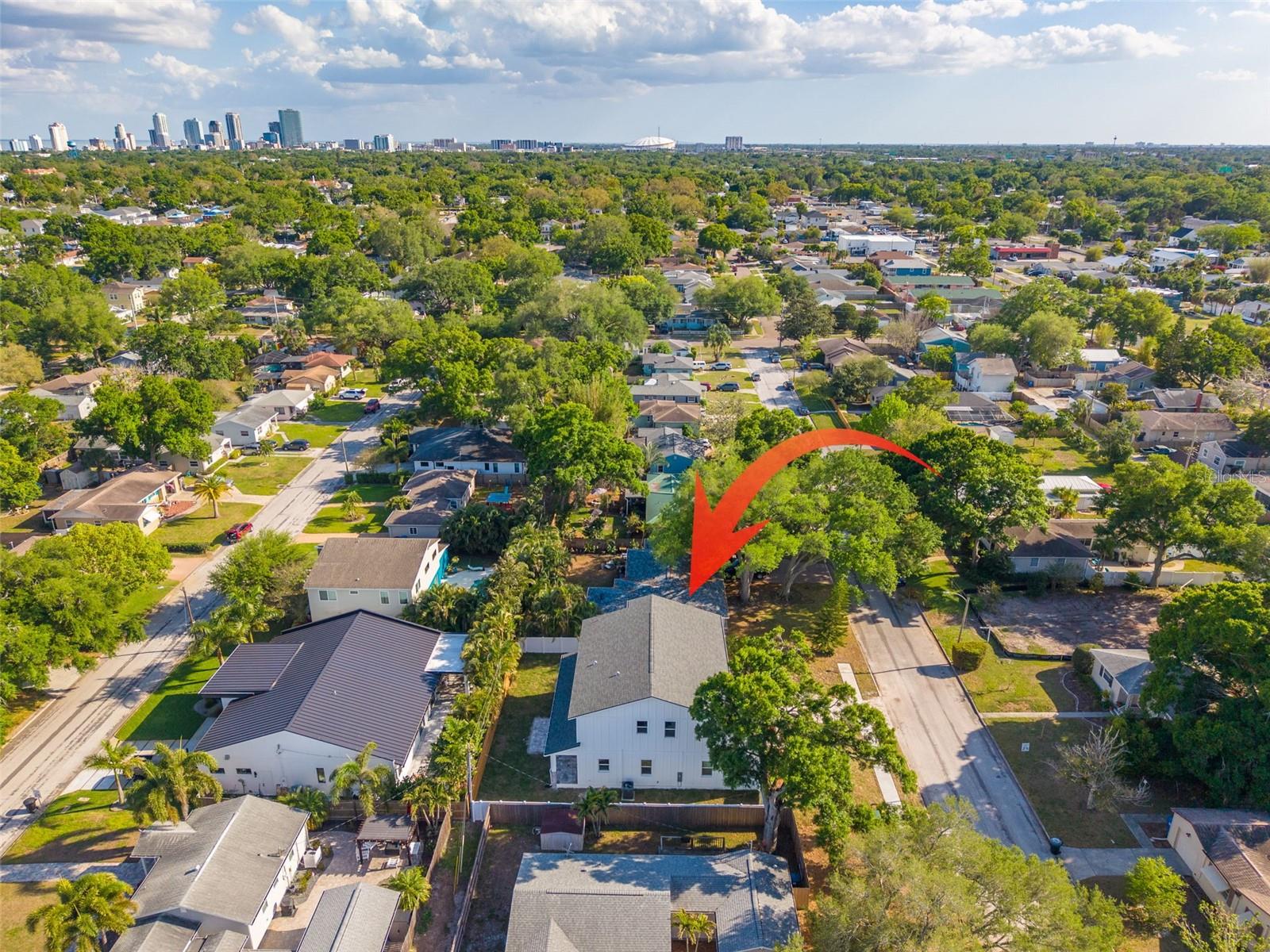 Listing photo id 39 for 3317 15th Street N