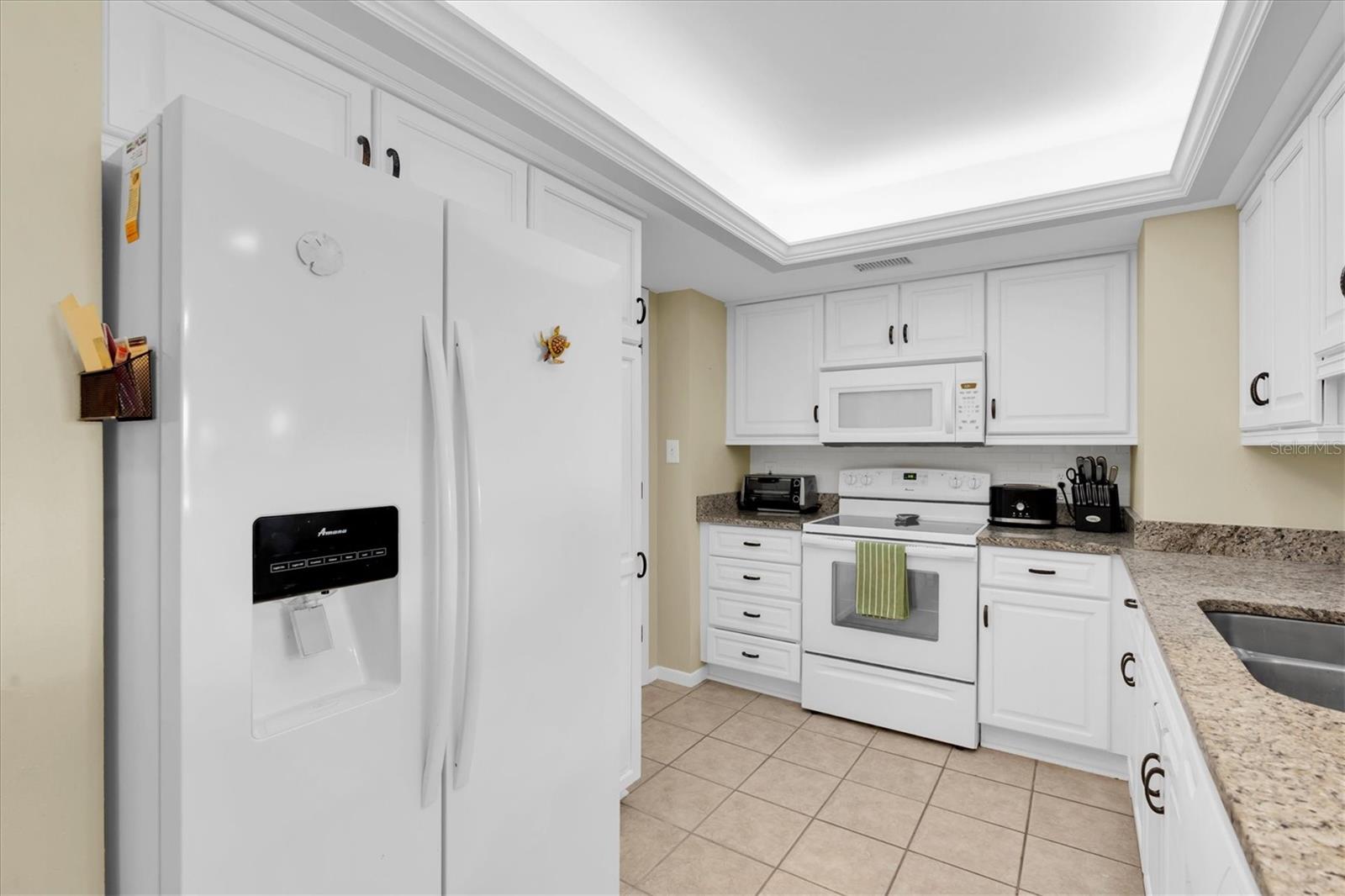 Image 12 of 34 For 285 107th Avenue 701