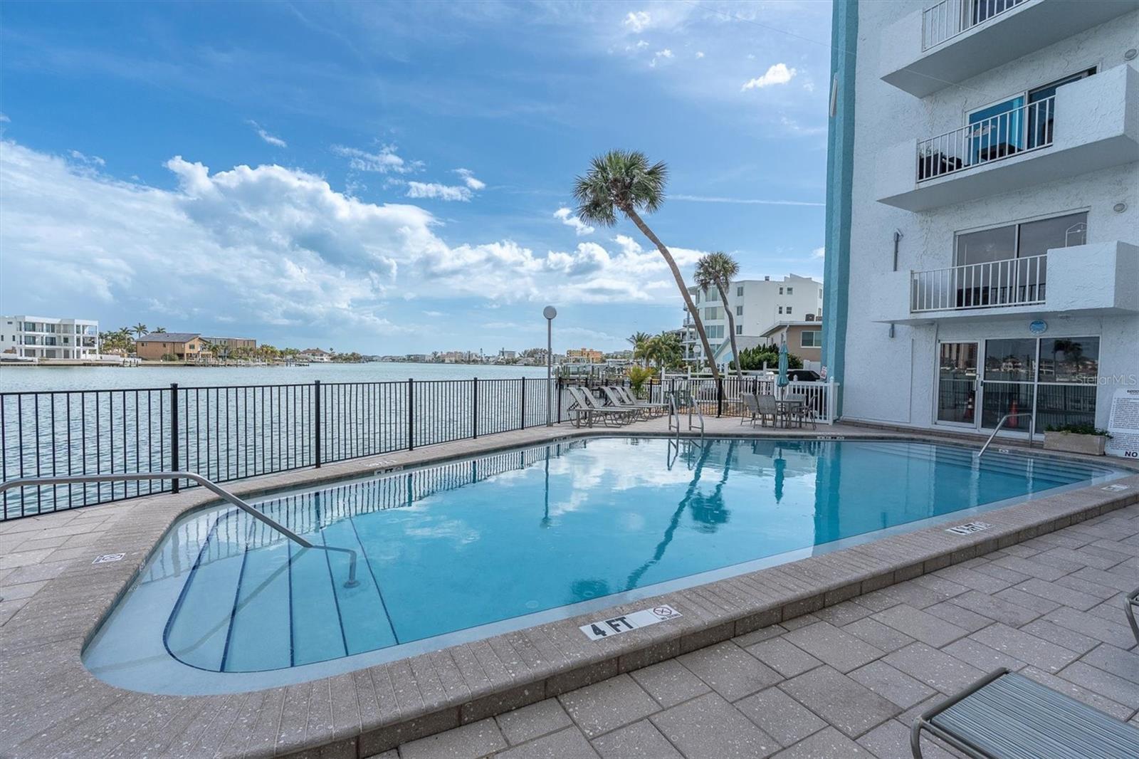 Image 24 of 34 For 285 107th Avenue 701