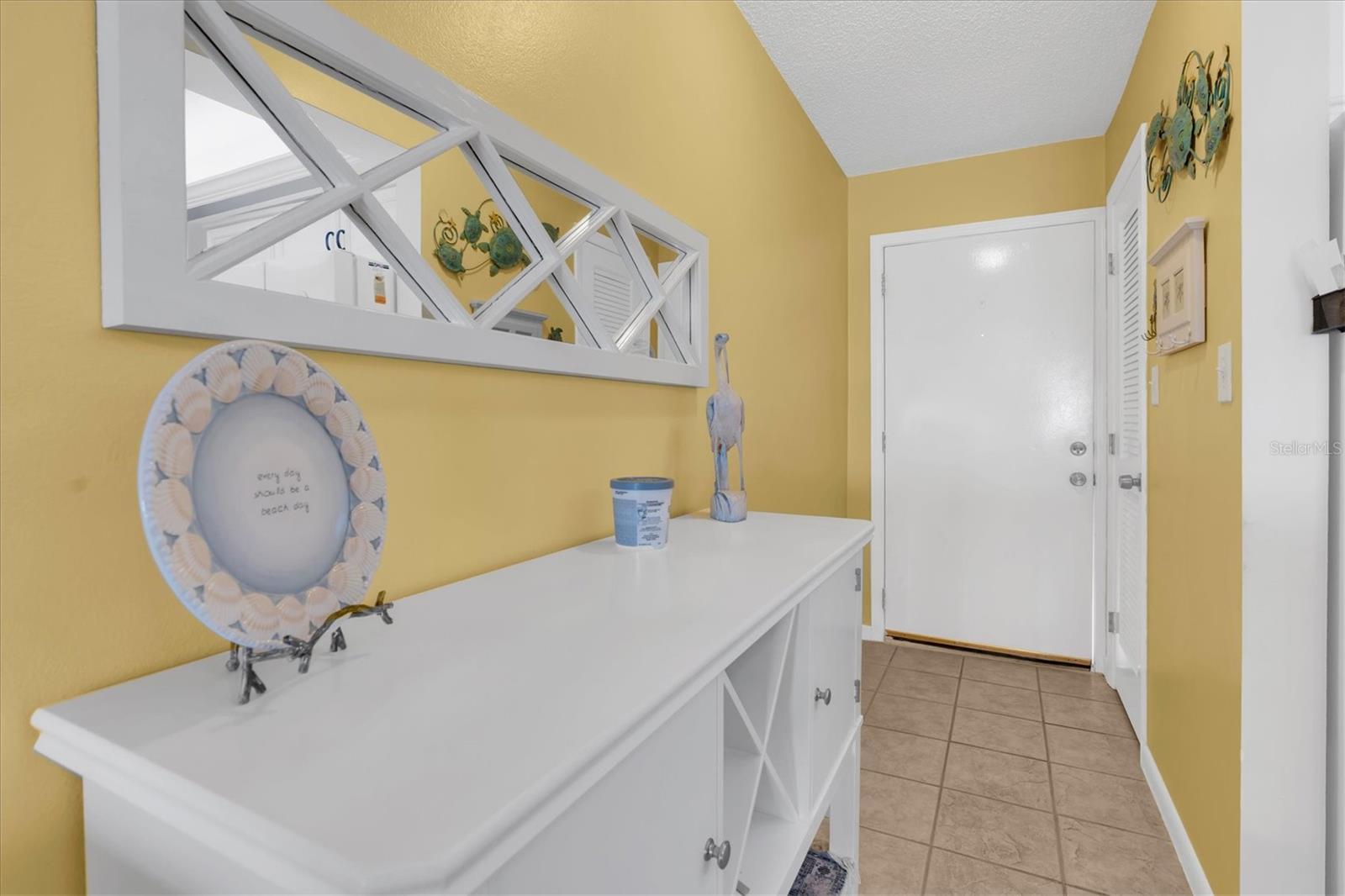 Image 4 of 34 For 285 107th Avenue 701