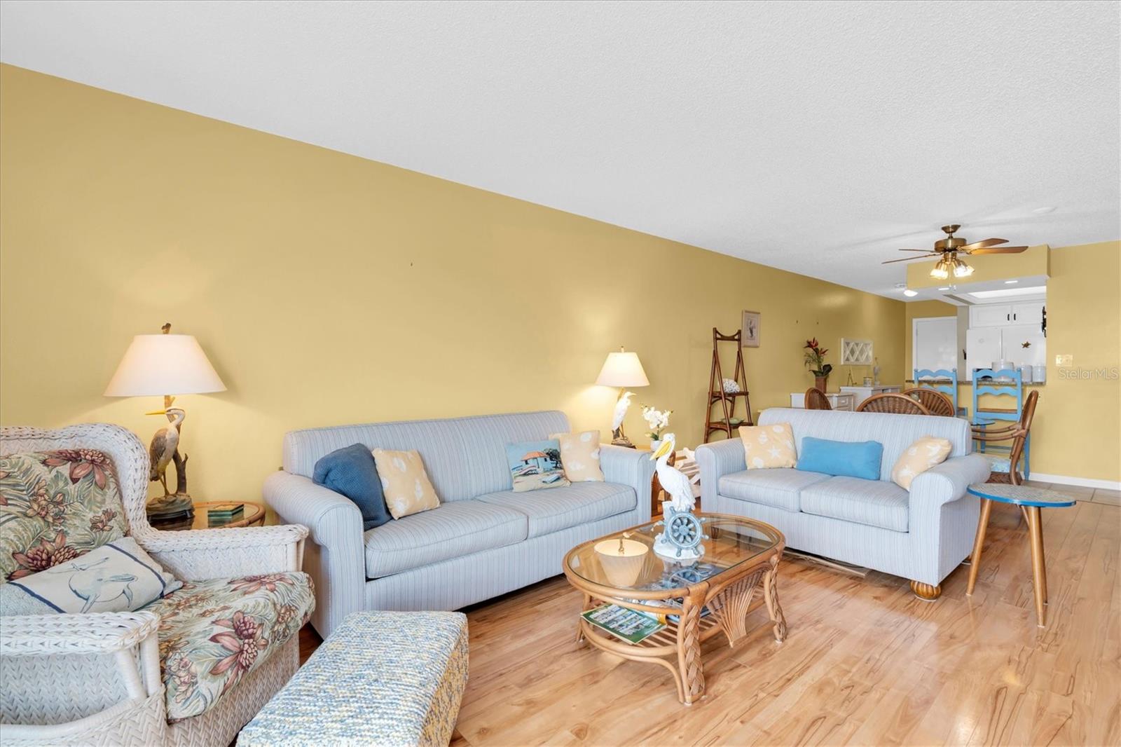 Image 5 of 34 For 285 107th Avenue 701