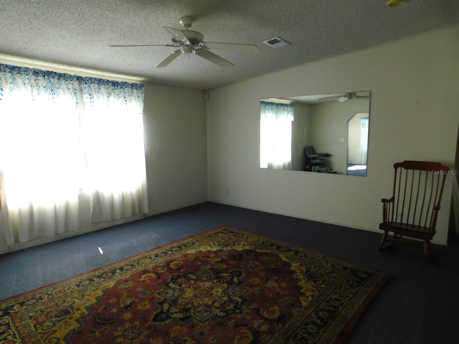 Image 18 of 29 For 1001 Starkey Road 639