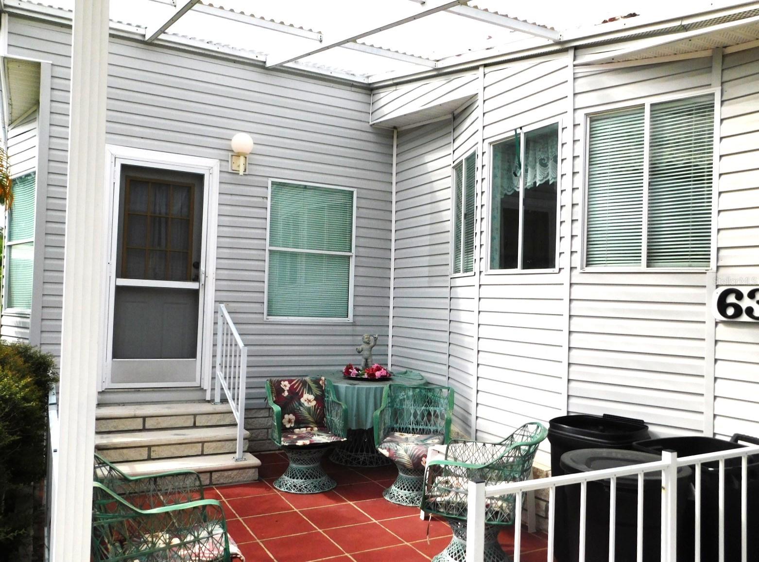 Image 5 of 29 For 1001 Starkey Road 639