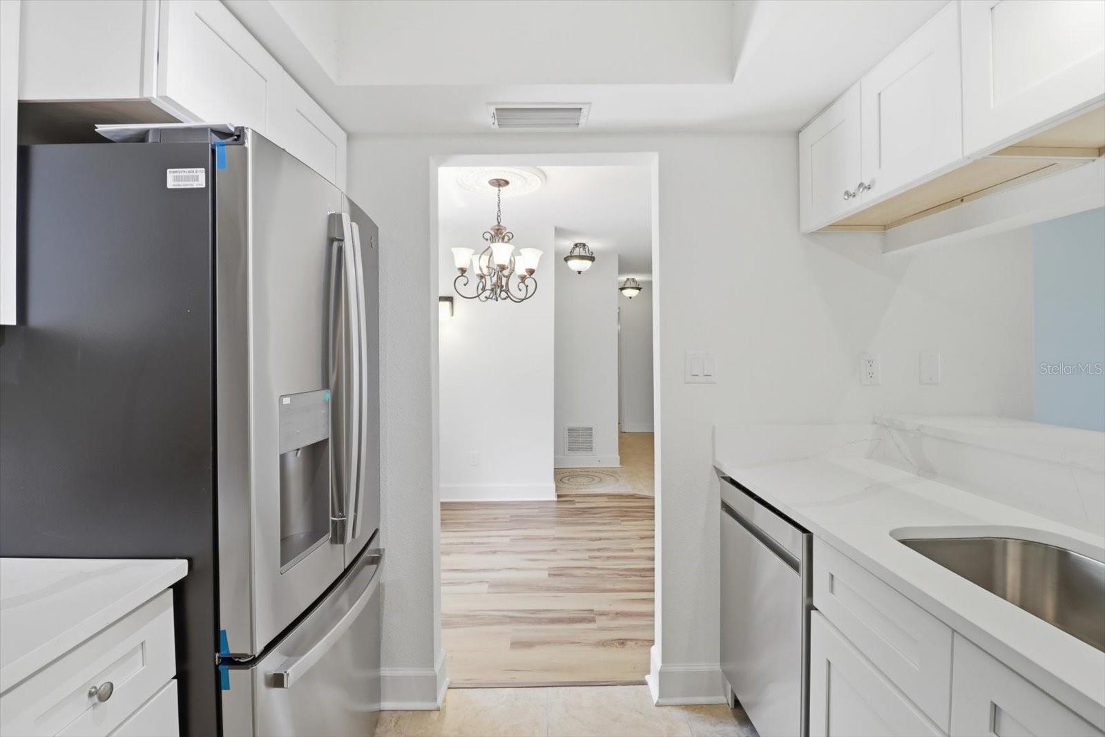 Image 16 of 50 For 1299 Seagull Point 163