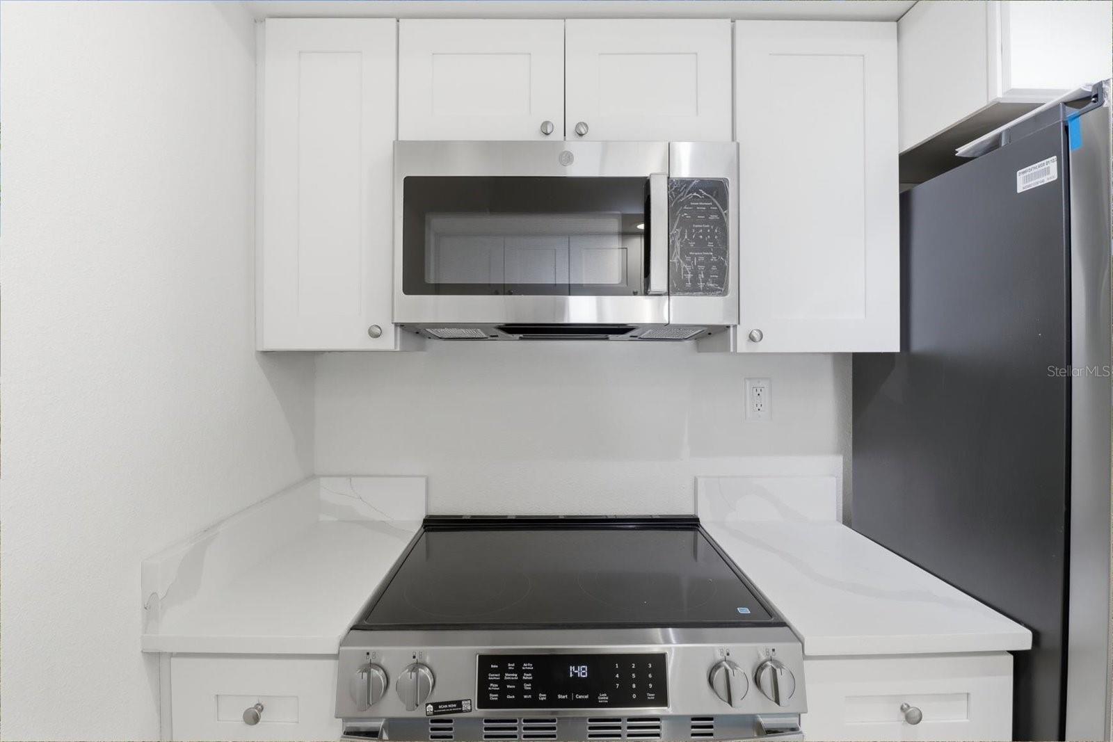 Image 17 of 50 For 1299 Seagull Point 163