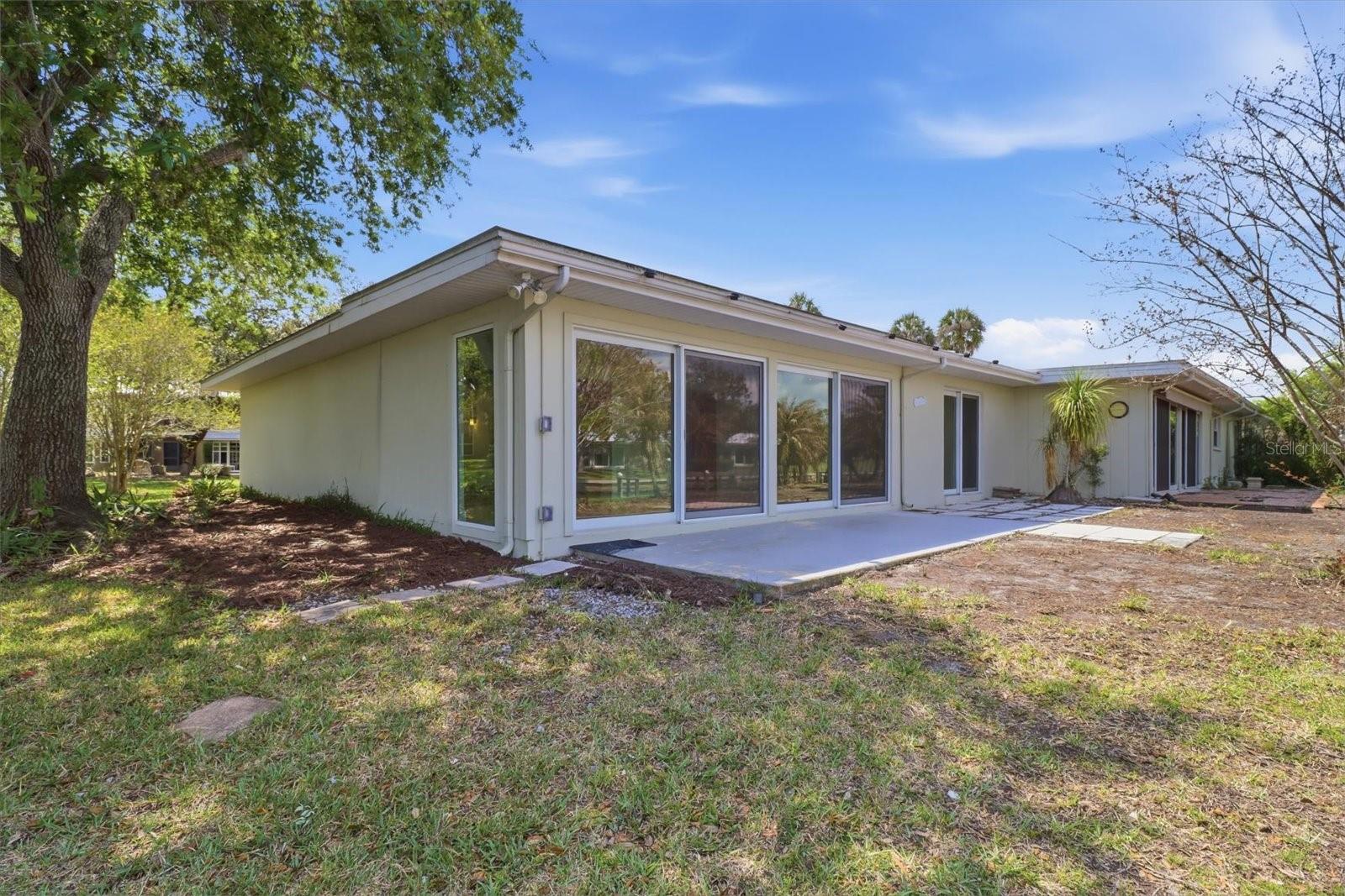 Image 35 of 50 For 1299 Seagull Point 163