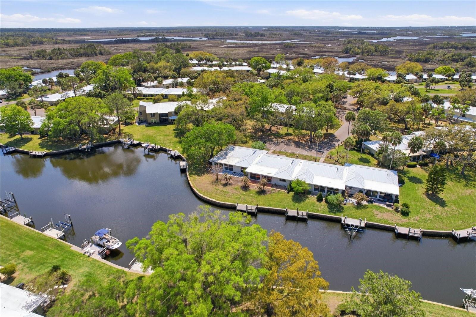 Image 42 of 50 For 1299 Seagull Point 163