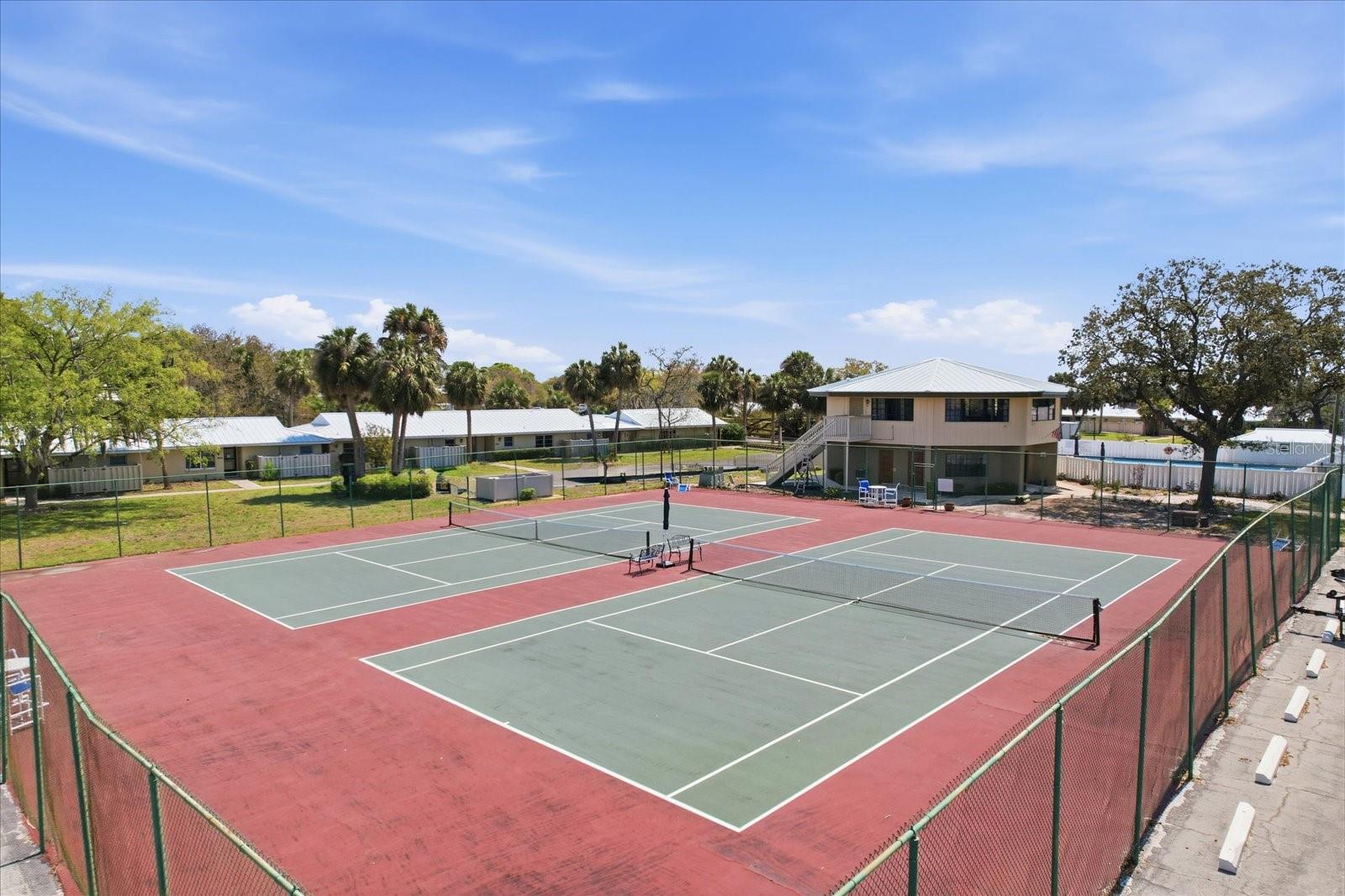 Image 49 of 50 For 1299 Seagull Point 163