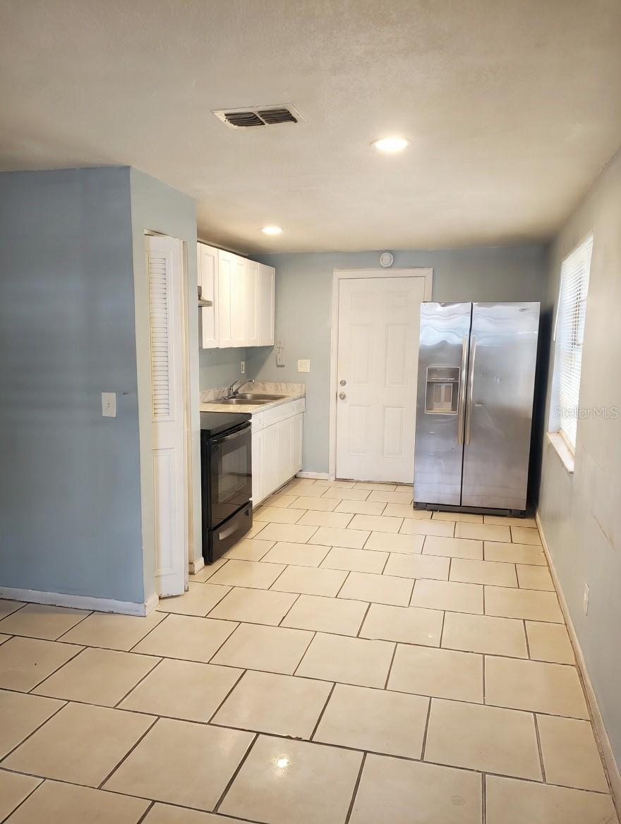 Image 2 of 7 For 5204 45th Street B