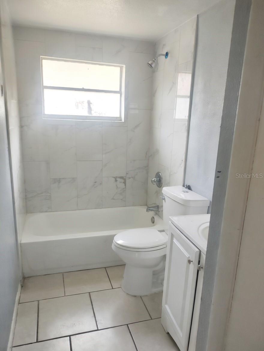 Image 5 of 7 For 5204 45th Street B